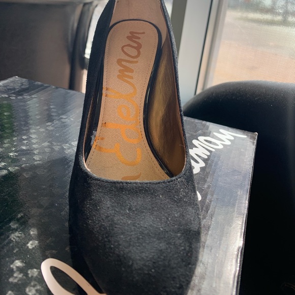 Black suede 3-inch heels - Picture 4 of 6